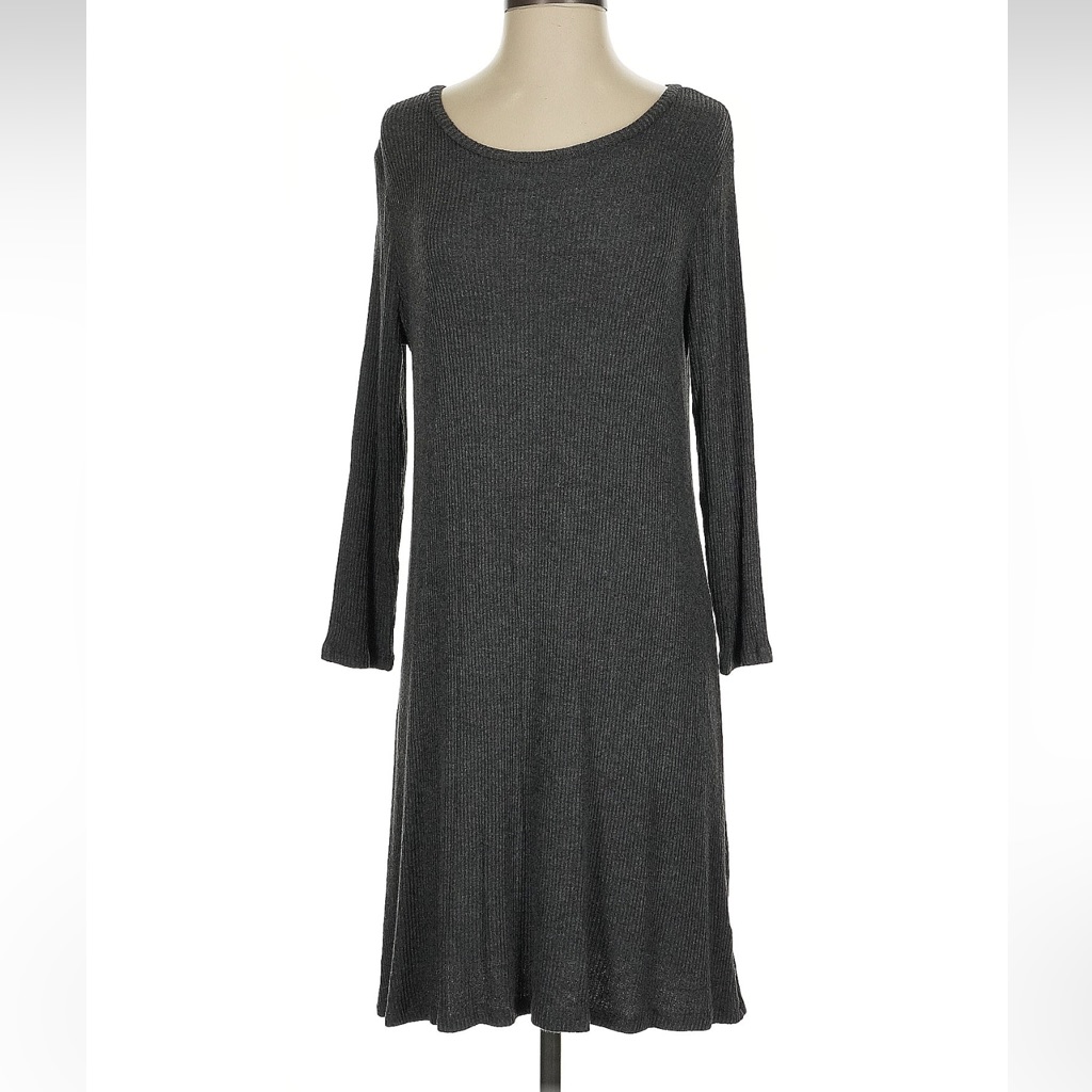 Velvet By Graham & Spencer Charcoal Ribbed Long-Sleeve Knit Dress